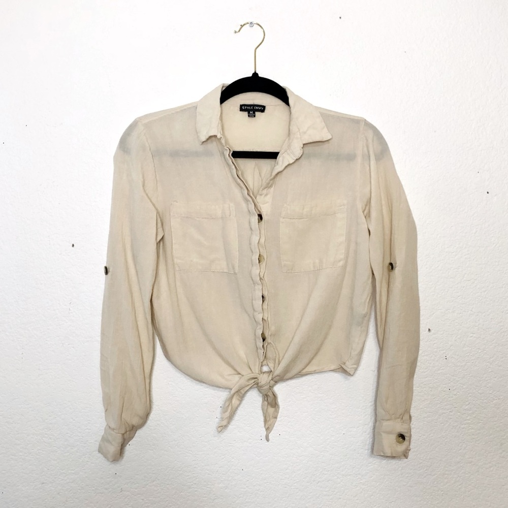 5 for $25 ⭐️ Linen Button Down Crop Top